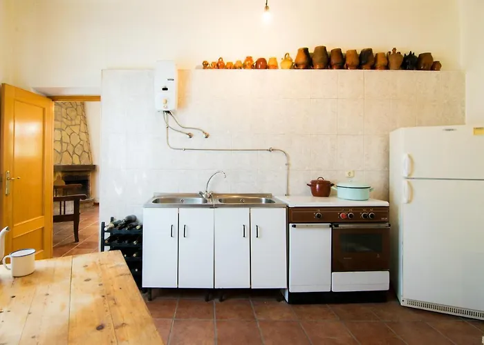 Antiguo Horno De Maria Y Mielgo * Muelas del Pan